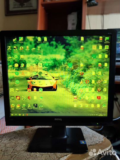Монитор Benq