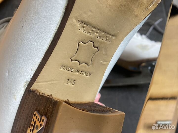 Фигурные коньки risport 245