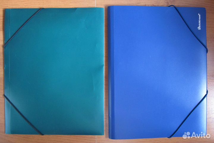 Папки пластиковые новые и б/у одним лотом