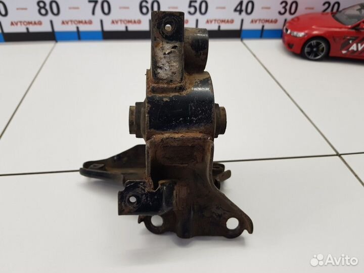 Опора двигателя левая (Hyundai Elantra)