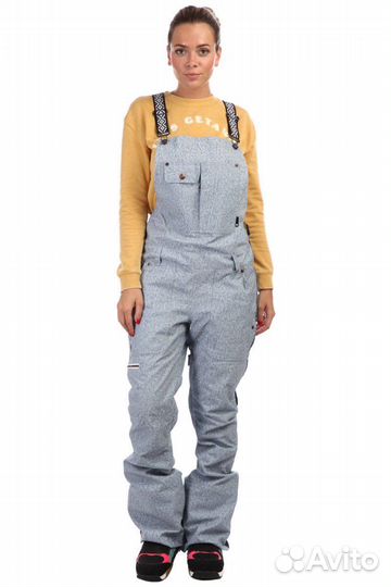 Комбинезон для сноуборда женский