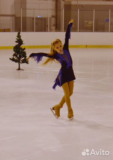 Тренер по фигурному катанию