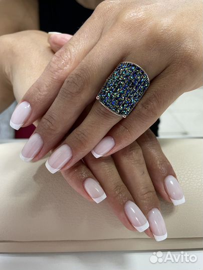 Услуги маникюра