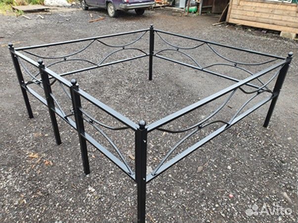 Изготовление оградки на кладбище