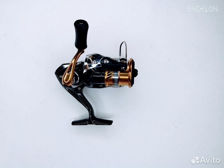 Катушка Shimano 17 Sahara C2000S