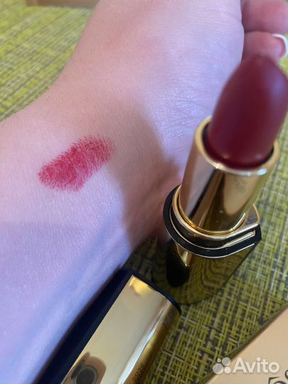 Губная помада, матовая