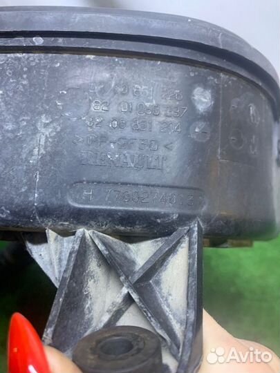 Корпус воздушного фильтра Renault Logan 1 седан