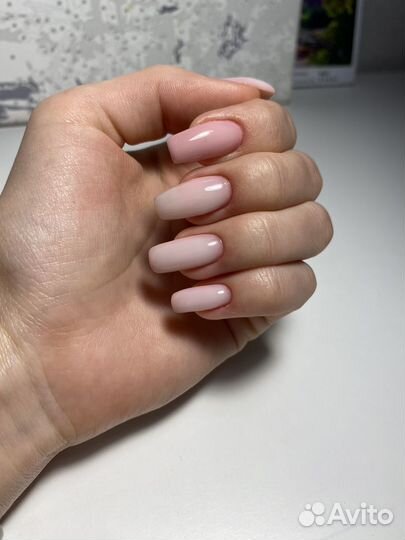 Маникюр и педикюр на дому