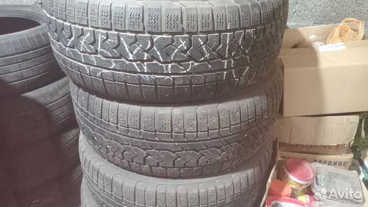 Kumho I'Zen RV Asymmetric 265/60 R18 H