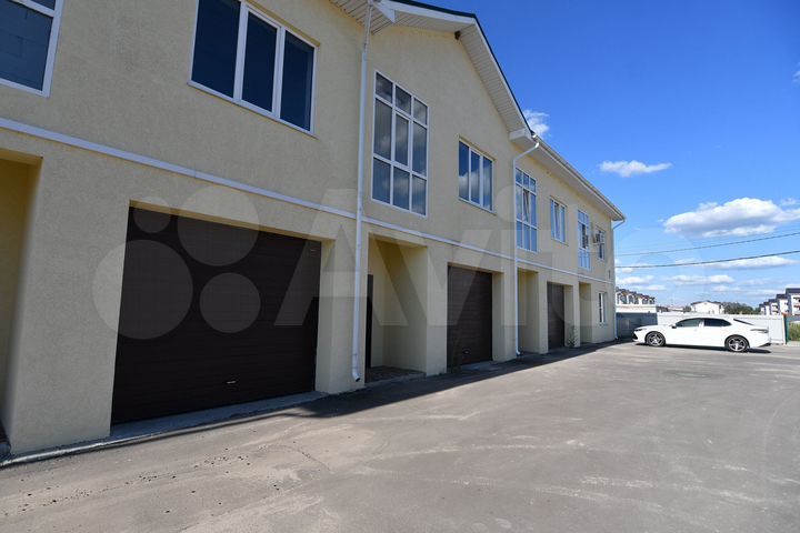 4-к. квартира, 159 м², 1/2 эт.