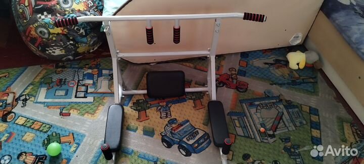 Турник настенный 3 в 1 бу