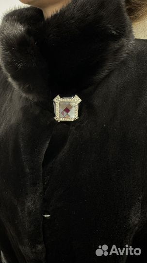 Черная шуба saga furs