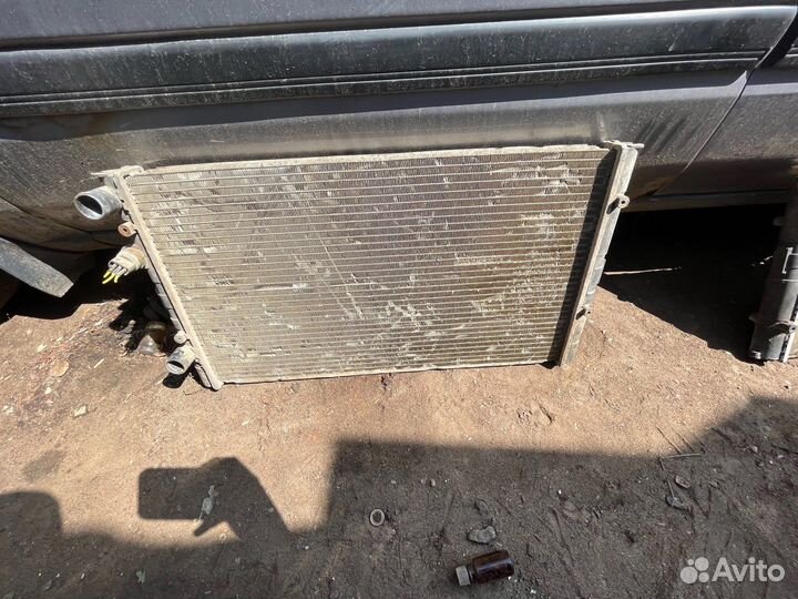 Радиатор Rover 400