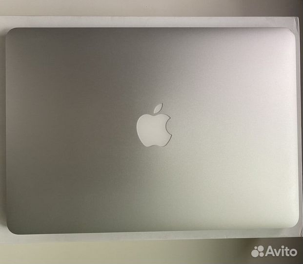 Apple MacBook Pro 13 retina 2015 (i5/256/8)