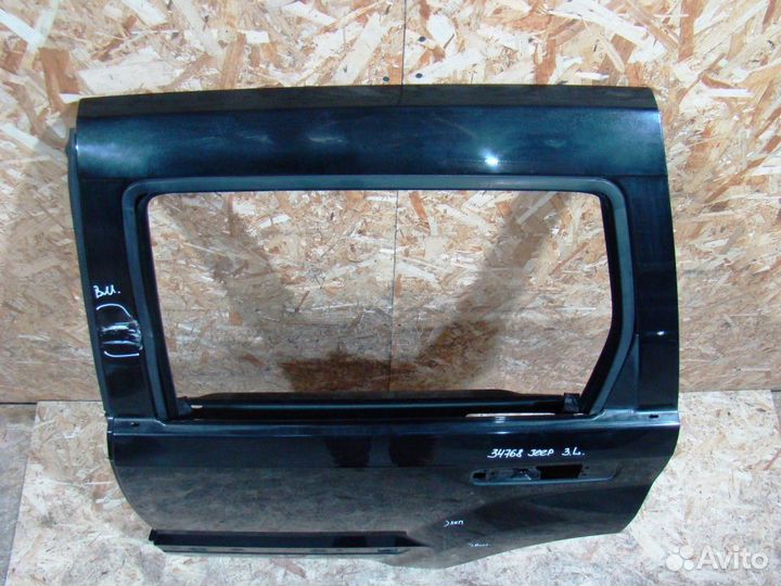 Jeep Grand Cherokee 3WK Дверь задняя левая