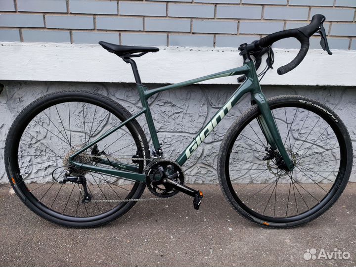 Велосипед Giant Revolt 2