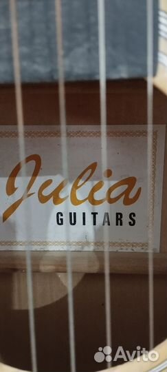 Гитара Gulia