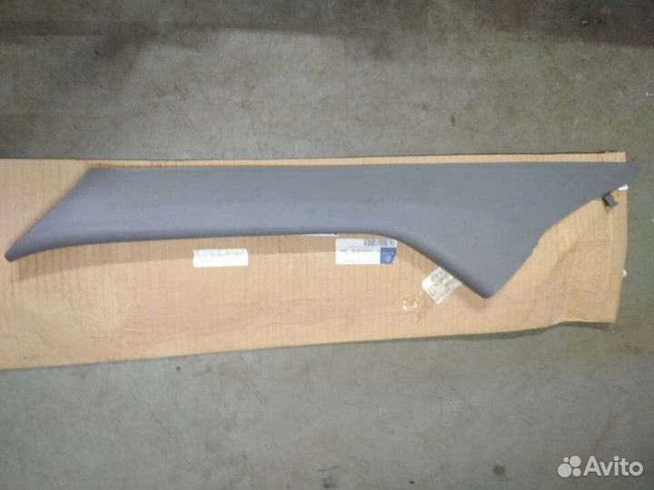 Накладка стойки лобового стек.W906 A906692000