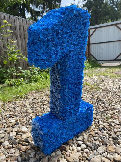 Фотозона на день рождения Босс Молокосос и Единица