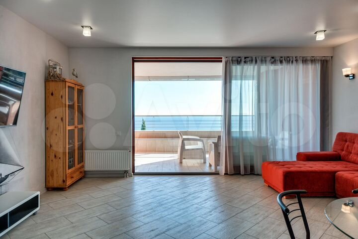 2-к. квартира, 79 м², 5/12 эт.