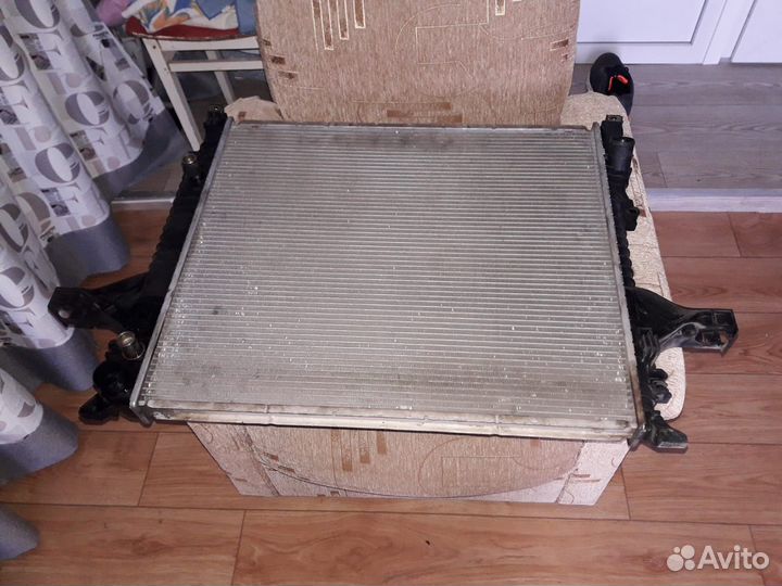 Радиатор (основной) -вольво хс 90