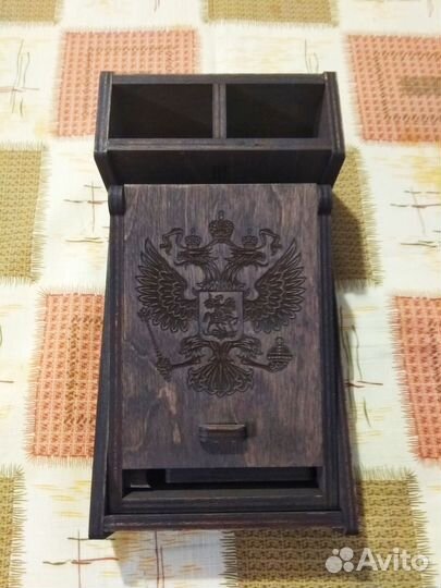 Сигаретница настольная