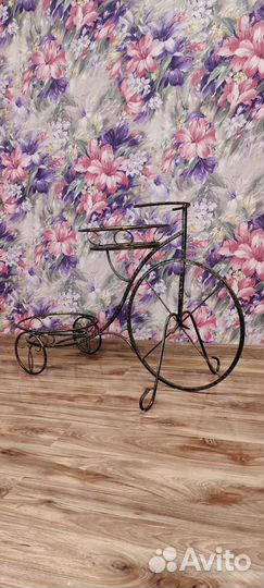 Подставка под цветы