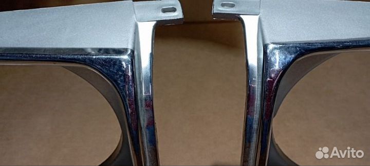 Рамка фары хром 2шт L+R Mitsubishi Pajero 2 92-96