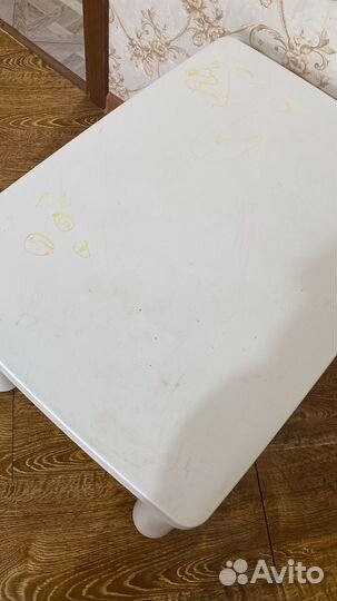 Детский стол и стулья IKEA