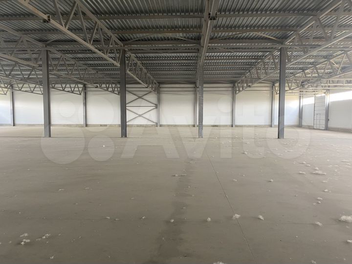 Склад, 2243 м²