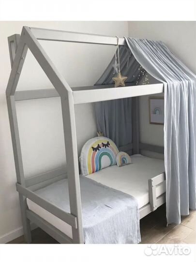 Кровать домик