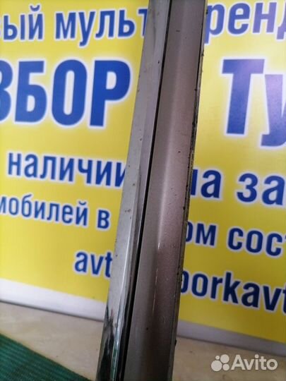 Молдинг двери Volkswagen Passat B5