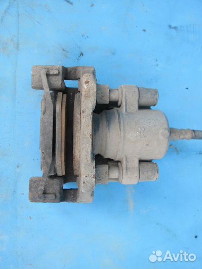 Тормозной суппорт задний левый BMW 5 серия E39 199