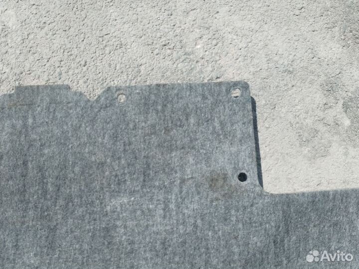 Обшивка крышки багажника nissan almera classic n16