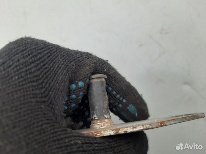 Ответная часть замка багажника Audi A6 C5