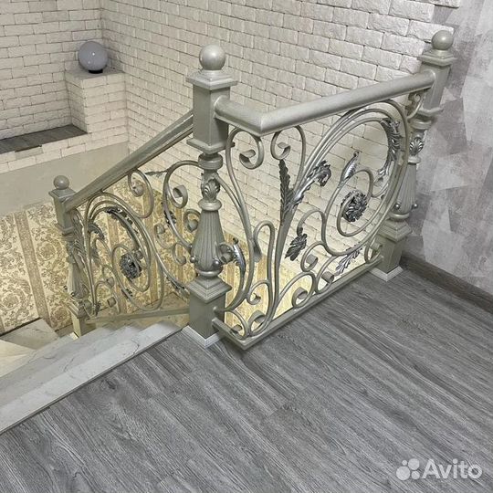 Перила для лестниц