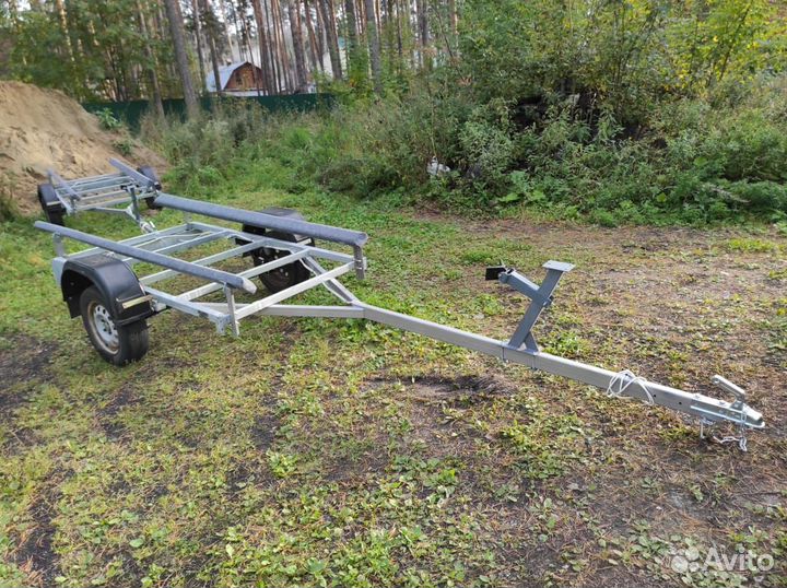 Прицеп для лодок до 4,2м 