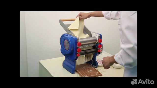 Тестораскаточная машина 240 мм