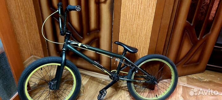 Трюковой велосипед bmx бу