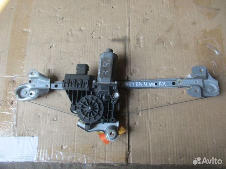 Стеклоподъемник электр. задний левый Opel Astra H