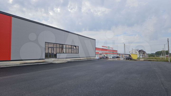 Торговая площадь, 680 м²