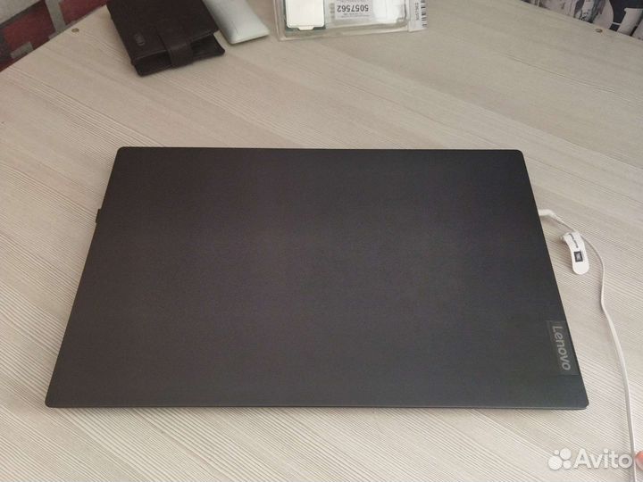 Ноутбук lenovo