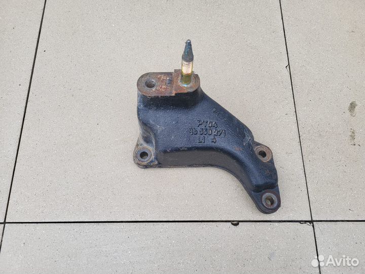 Кронштейн двигателя левый Chevrolet Лачетти