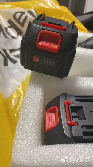 Гайковерт ударный аккумуляторный