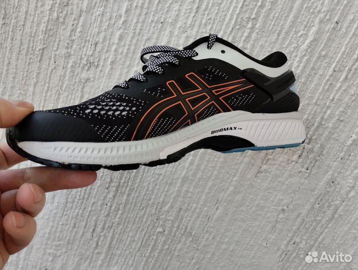 Кроссовки летние Asics для хотьбы или бега для зал