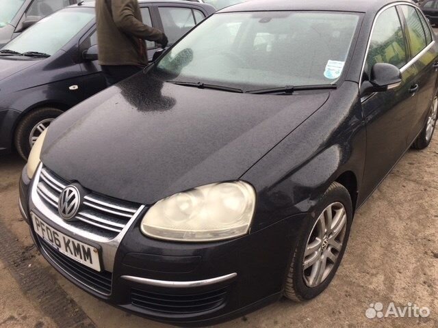 Разбор на запчасти Volkswagen Jetta 5