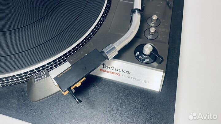 Виниловый проигрыватель Technics SL-23