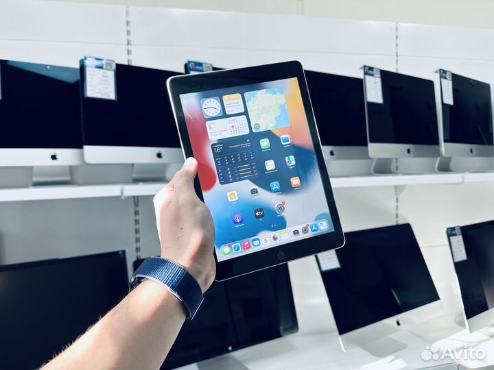 iPad 6 32 gb Wi-Fi only Space Gray (1405)