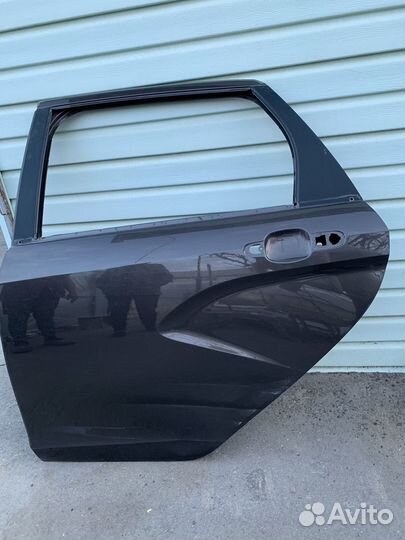 Дверь LADA Vesta SW задняя левая