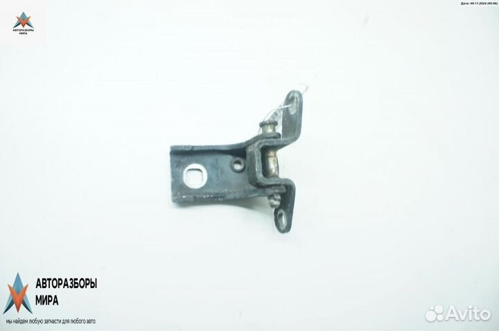 Петля двери Ford Mondeo 2 1996 93BBF22800AK